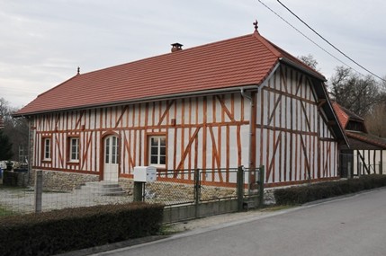 Façade sud est avant enduits de finition